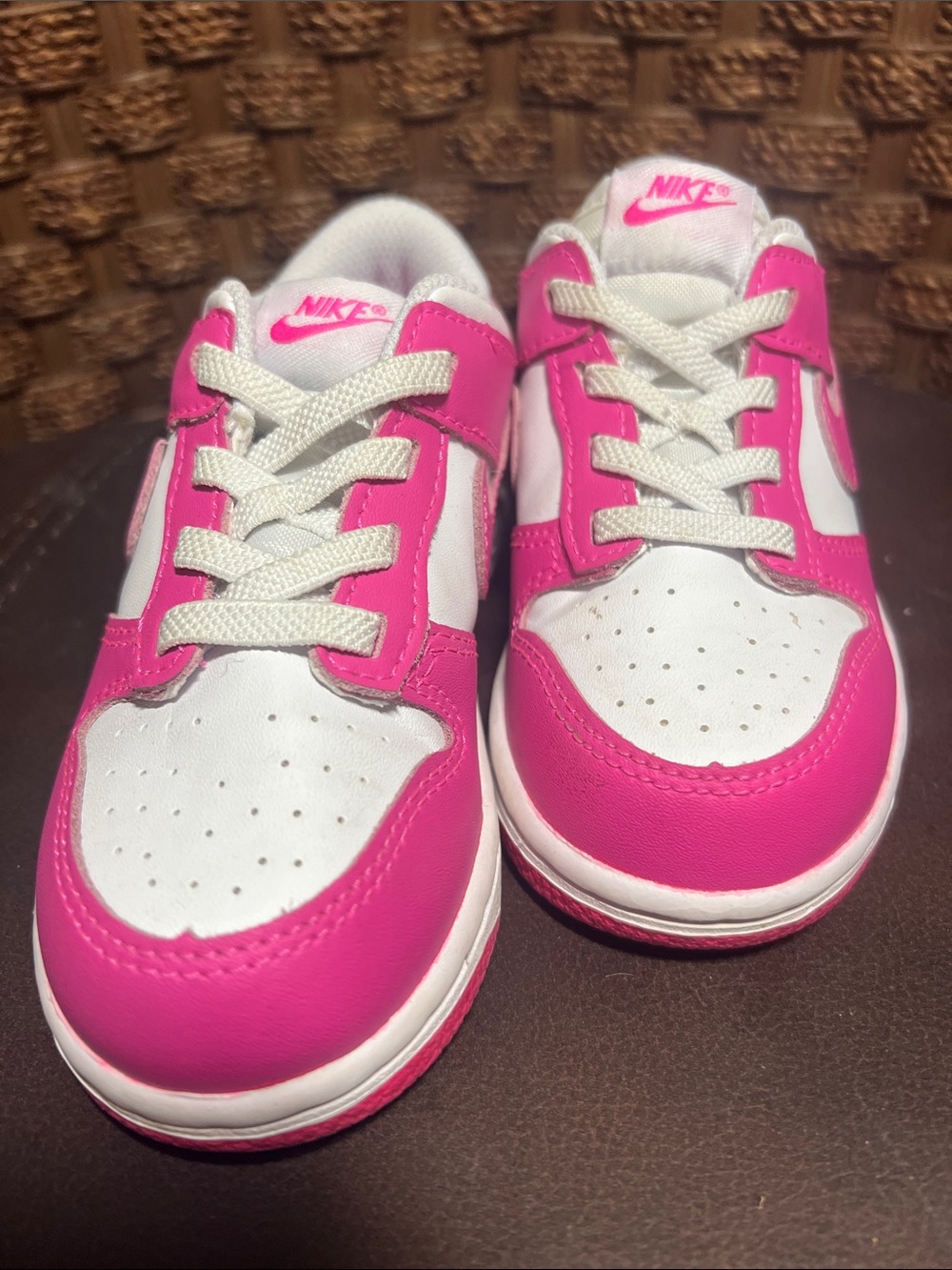 Nike Kids White and Hot Pink Low-Top Sneakers